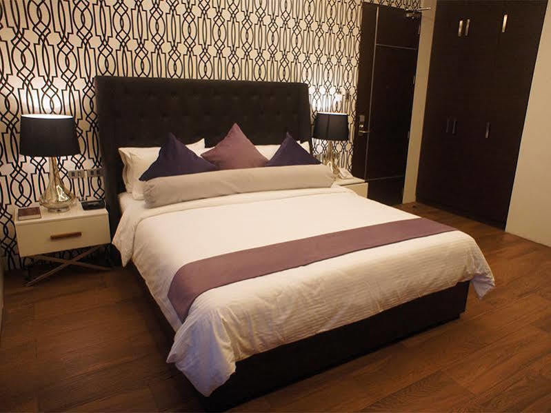 Lenox Hotel Dagupan City Exterior photo
