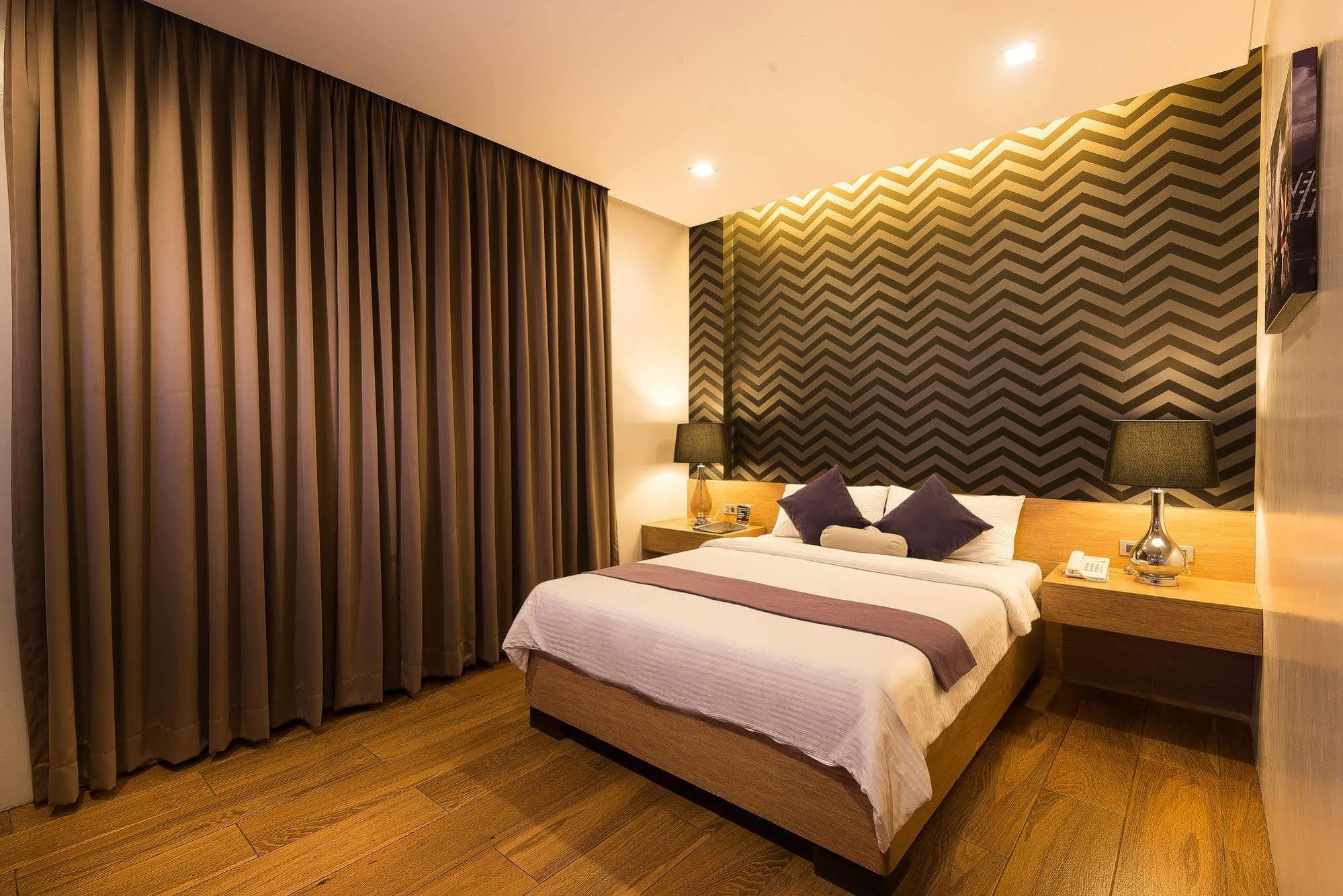 Lenox Hotel Dagupan City Exterior photo